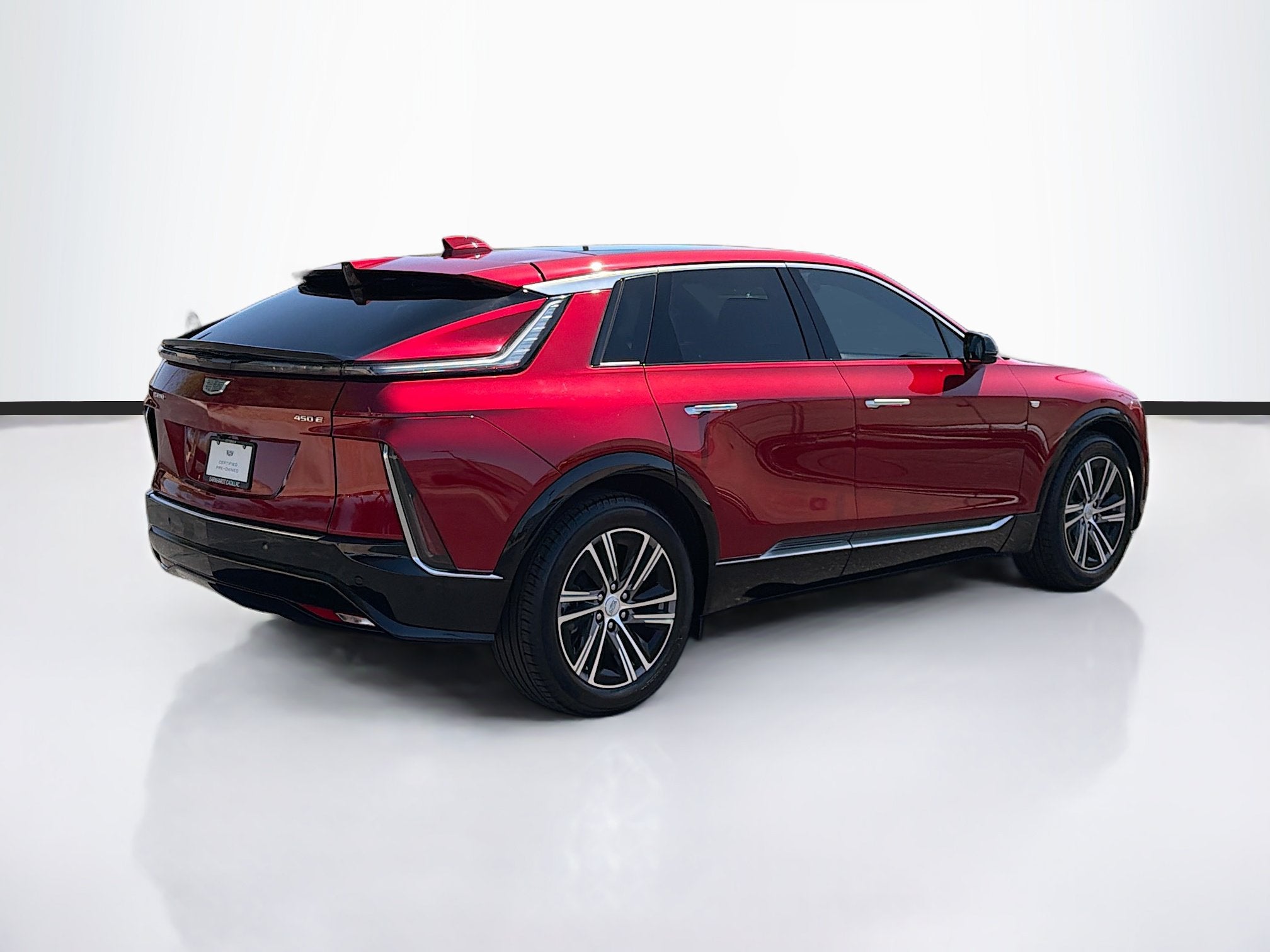 2025 Cadillac LYRIQ Luxury 1