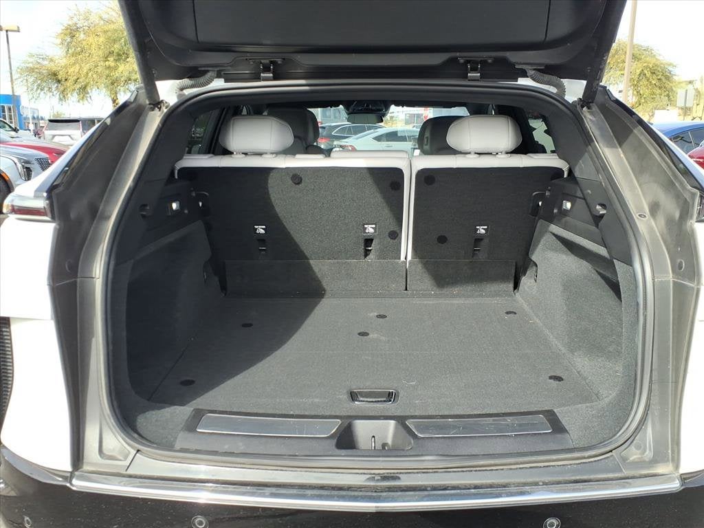 2024 Cadillac LYRIQ Luxury 1