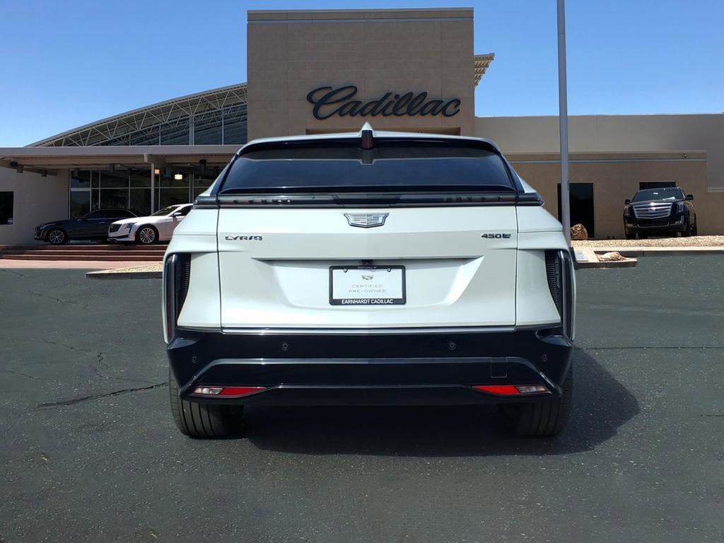 2024 Cadillac LYRIQ Luxury 1