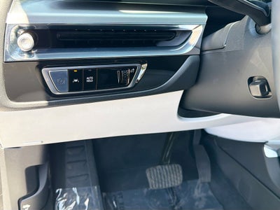 2024 Cadillac LYRIQ Luxury 1