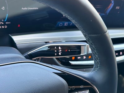 2024 Cadillac LYRIQ Luxury 1