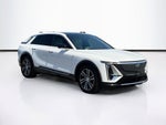 2024 Cadillac LYRIQ Luxury 1