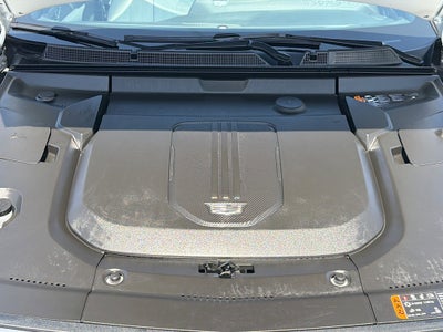 2024 Cadillac LYRIQ Luxury 1