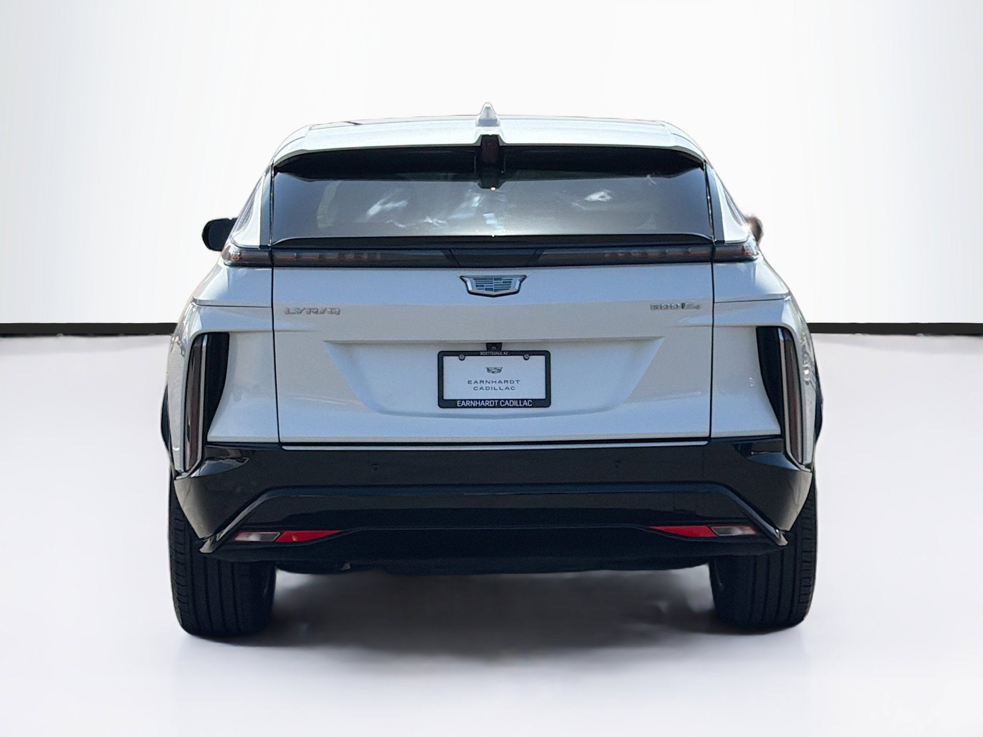 2024 Cadillac LYRIQ Luxury 1
