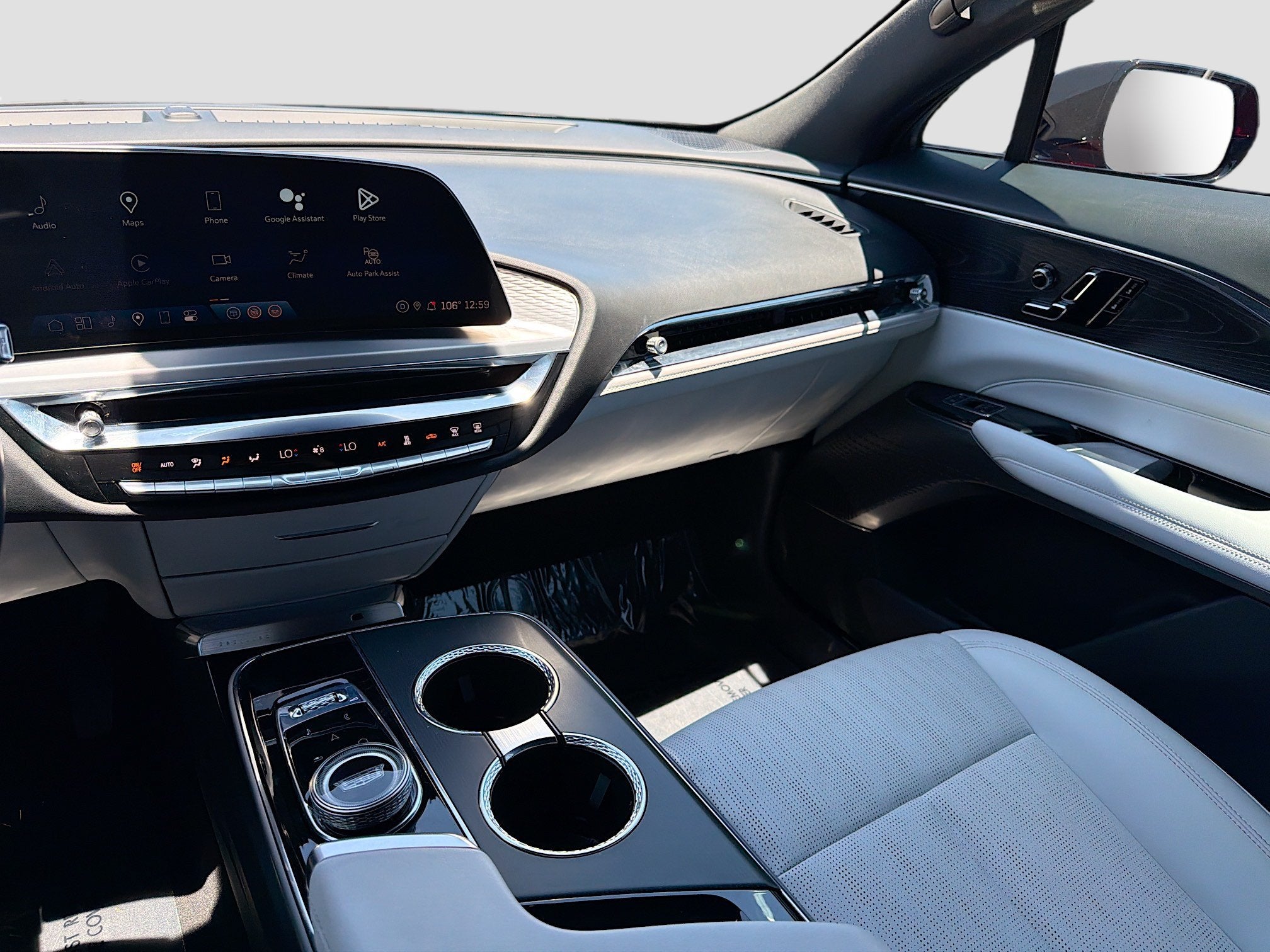 2024 Cadillac LYRIQ Sport 1
