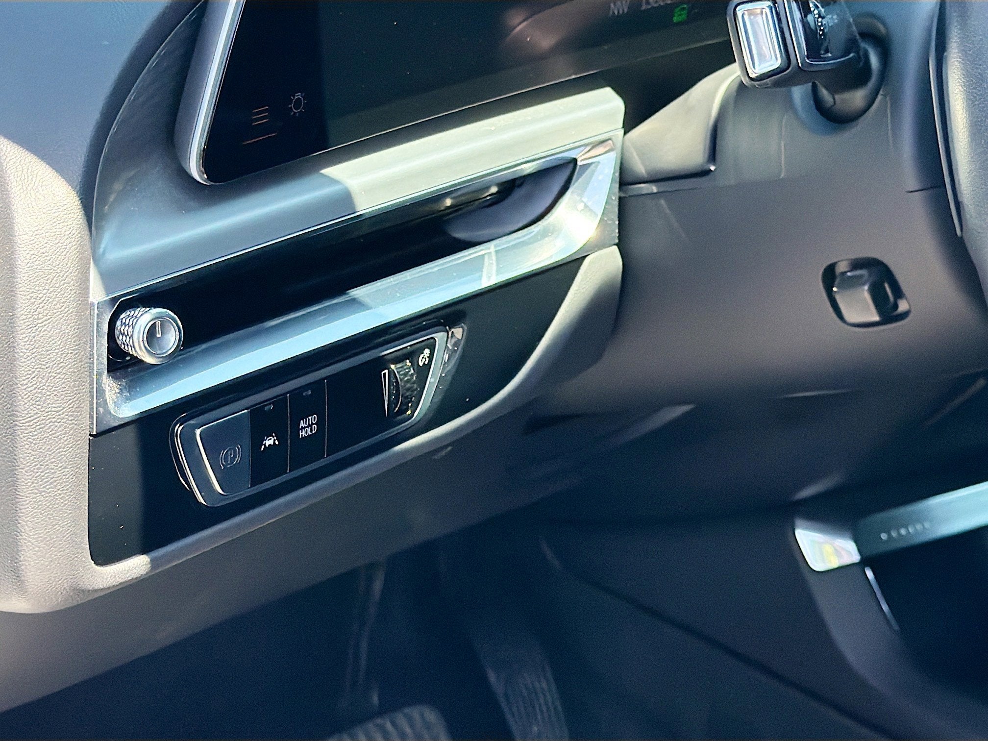2024 Cadillac LYRIQ Sport 1