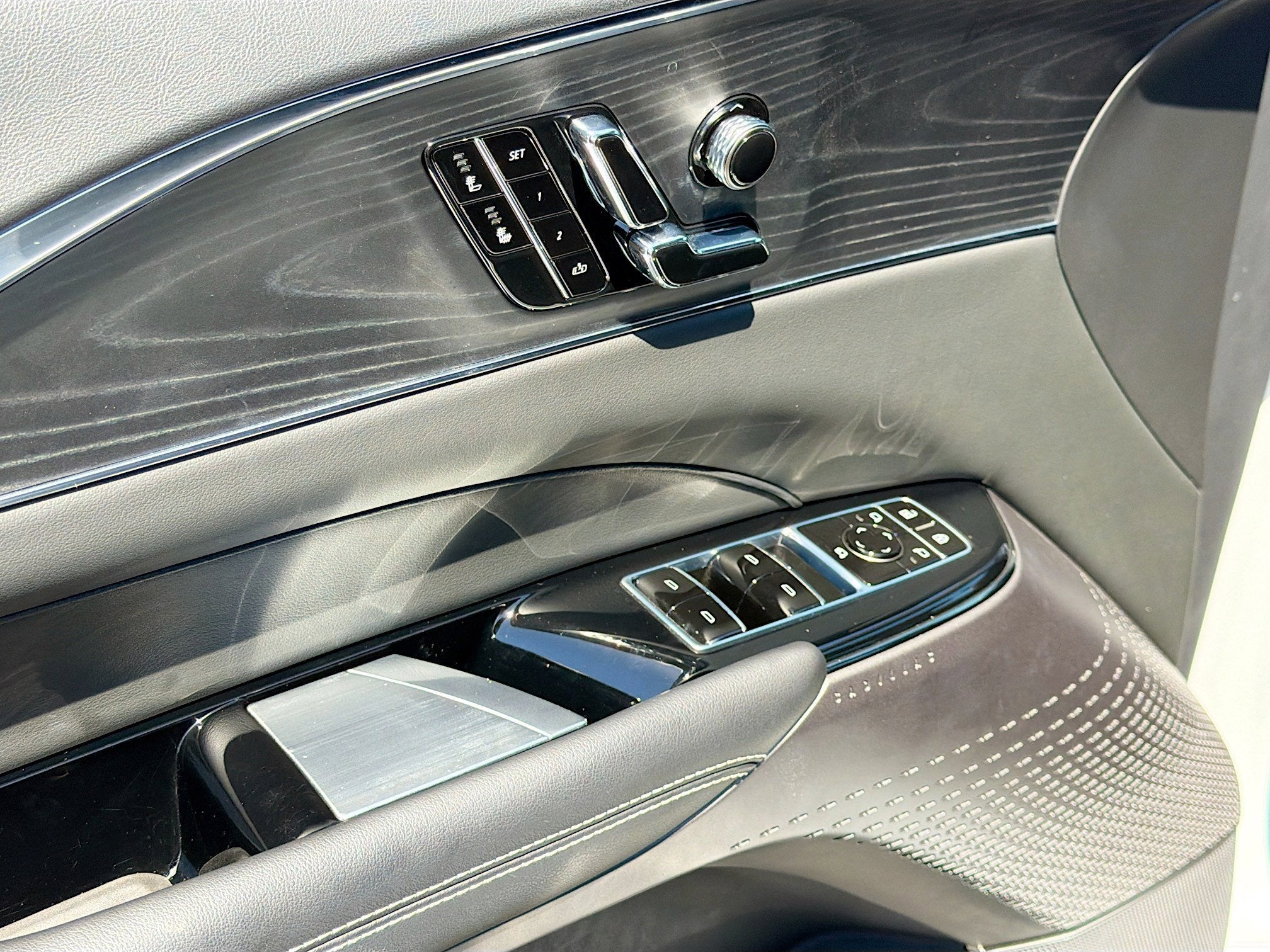 2024 Cadillac LYRIQ Sport 1