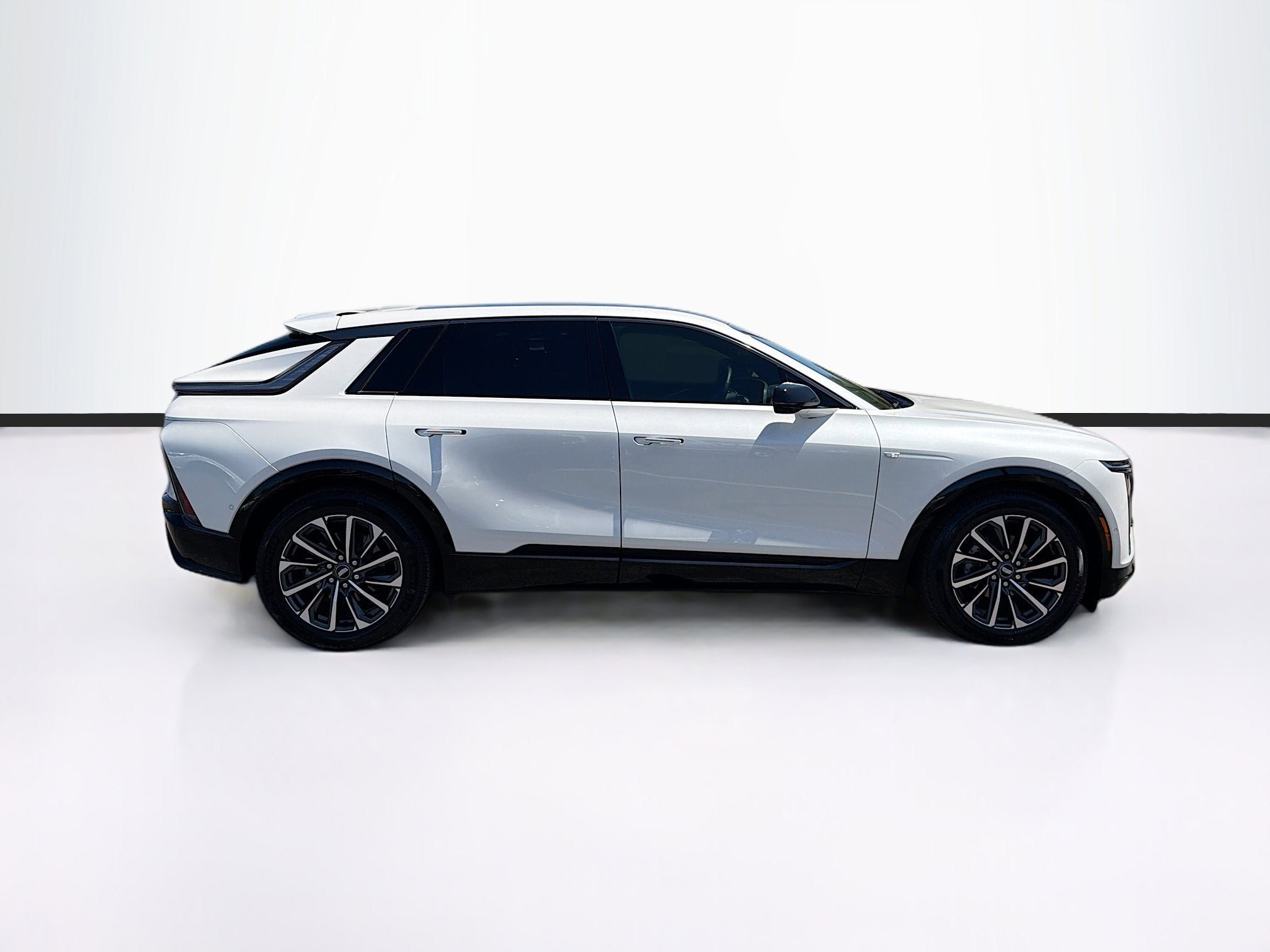 2024 Cadillac LYRIQ Sport 1