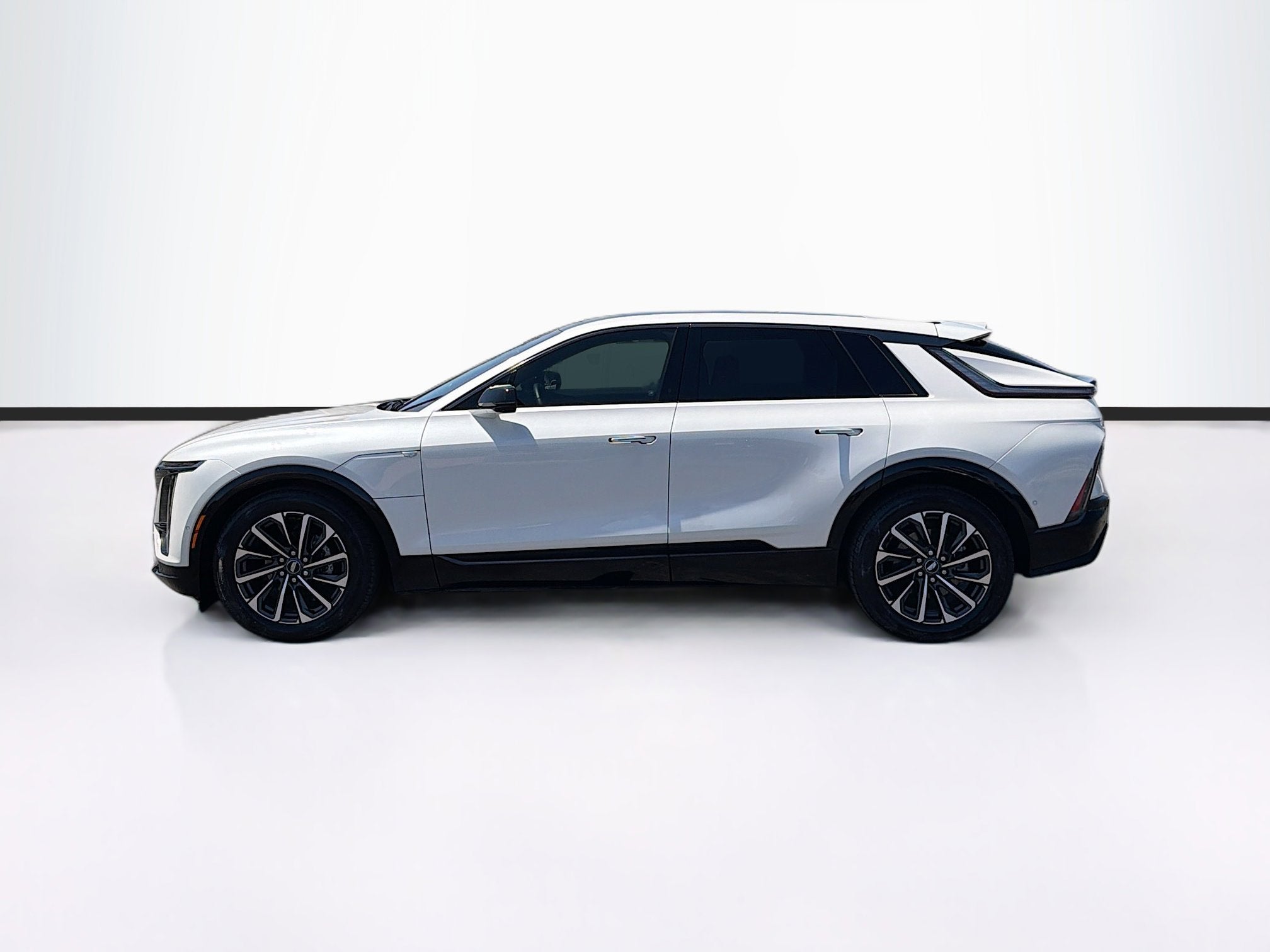 2024 Cadillac LYRIQ Sport 1