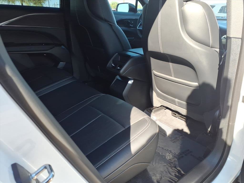 2024 Cadillac LYRIQ Sport 1