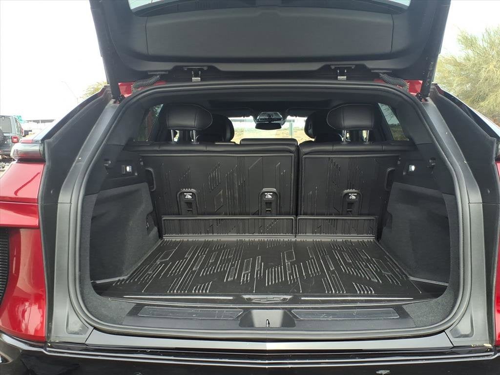 2024 Cadillac LYRIQ Sport 1