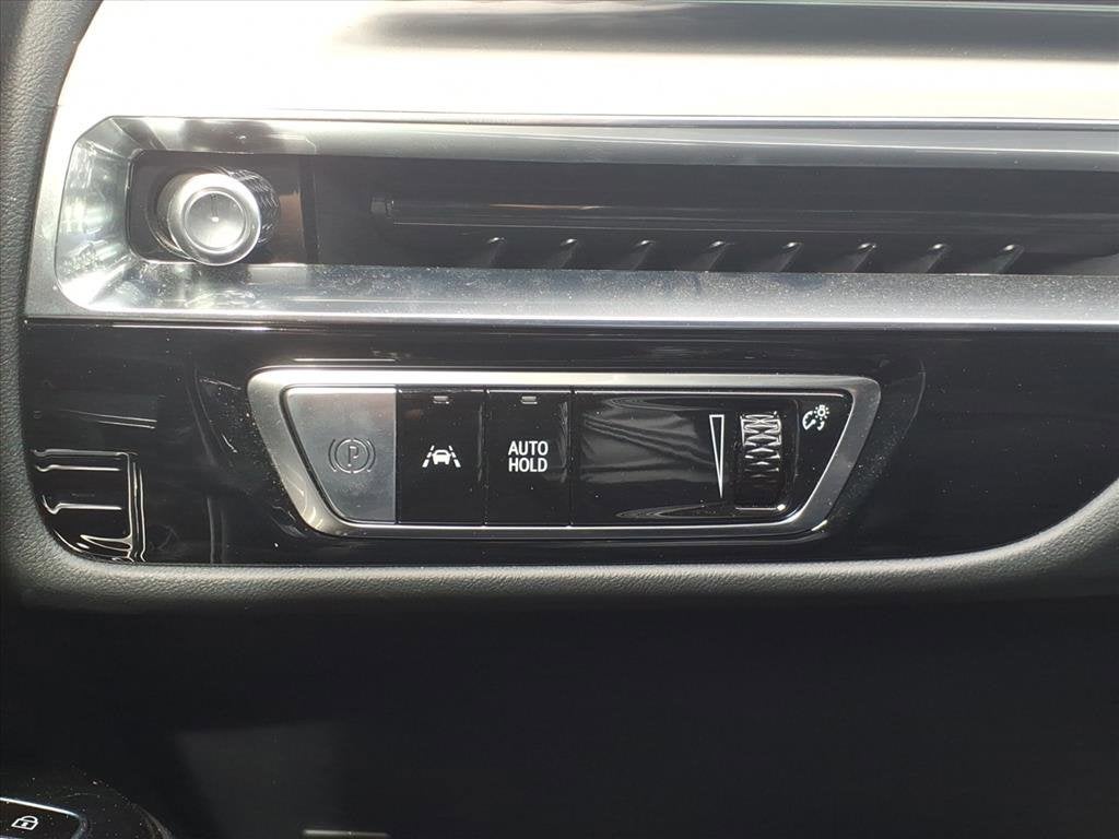 2024 Cadillac LYRIQ Sport 1