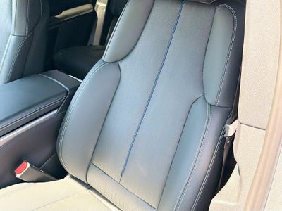 2024 Cadillac LYRIQ Sport 3