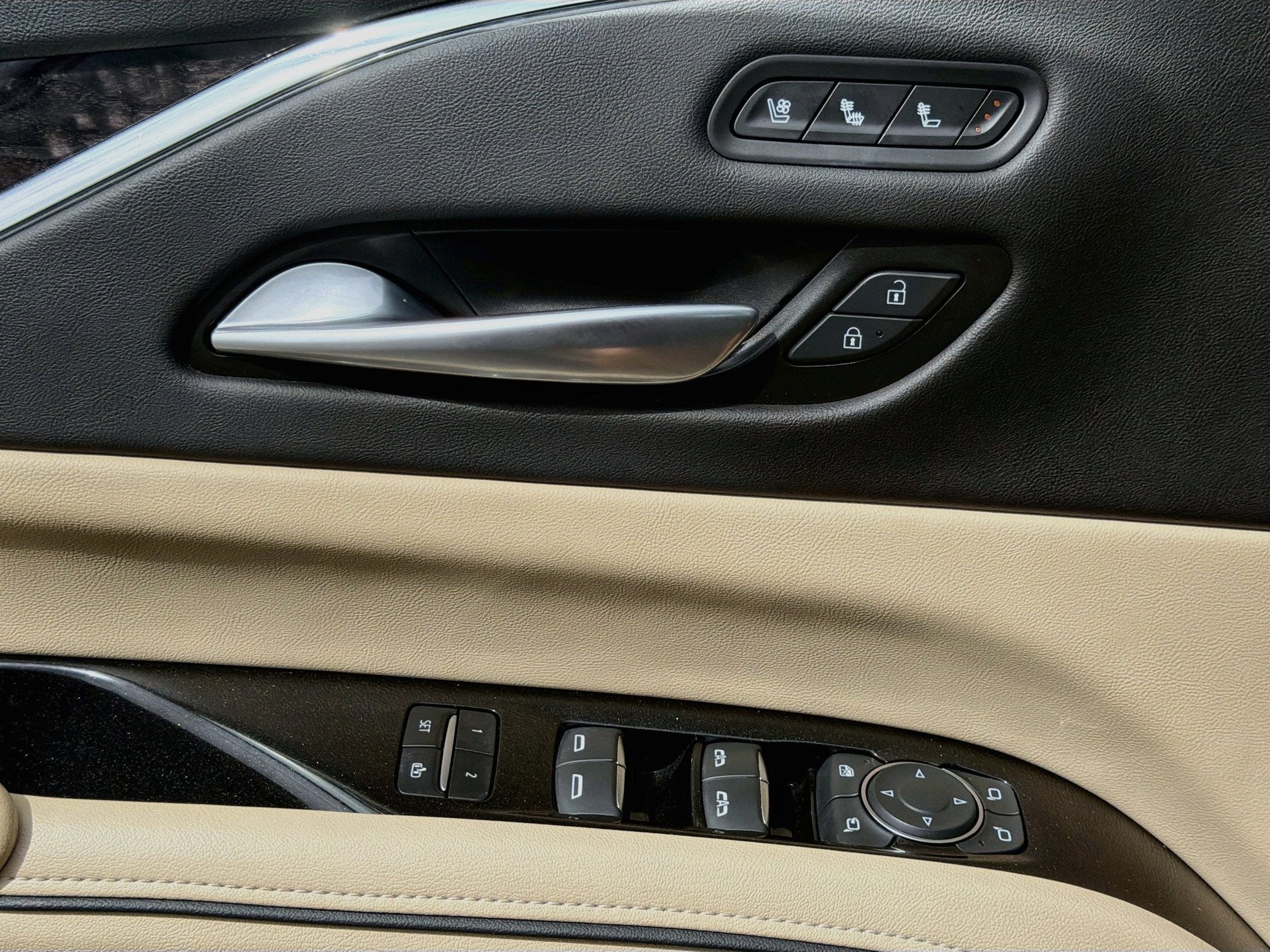2023 Cadillac Escalade 4WD Premium Luxury