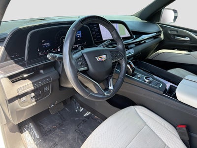 2023 Cadillac Escalade Sport