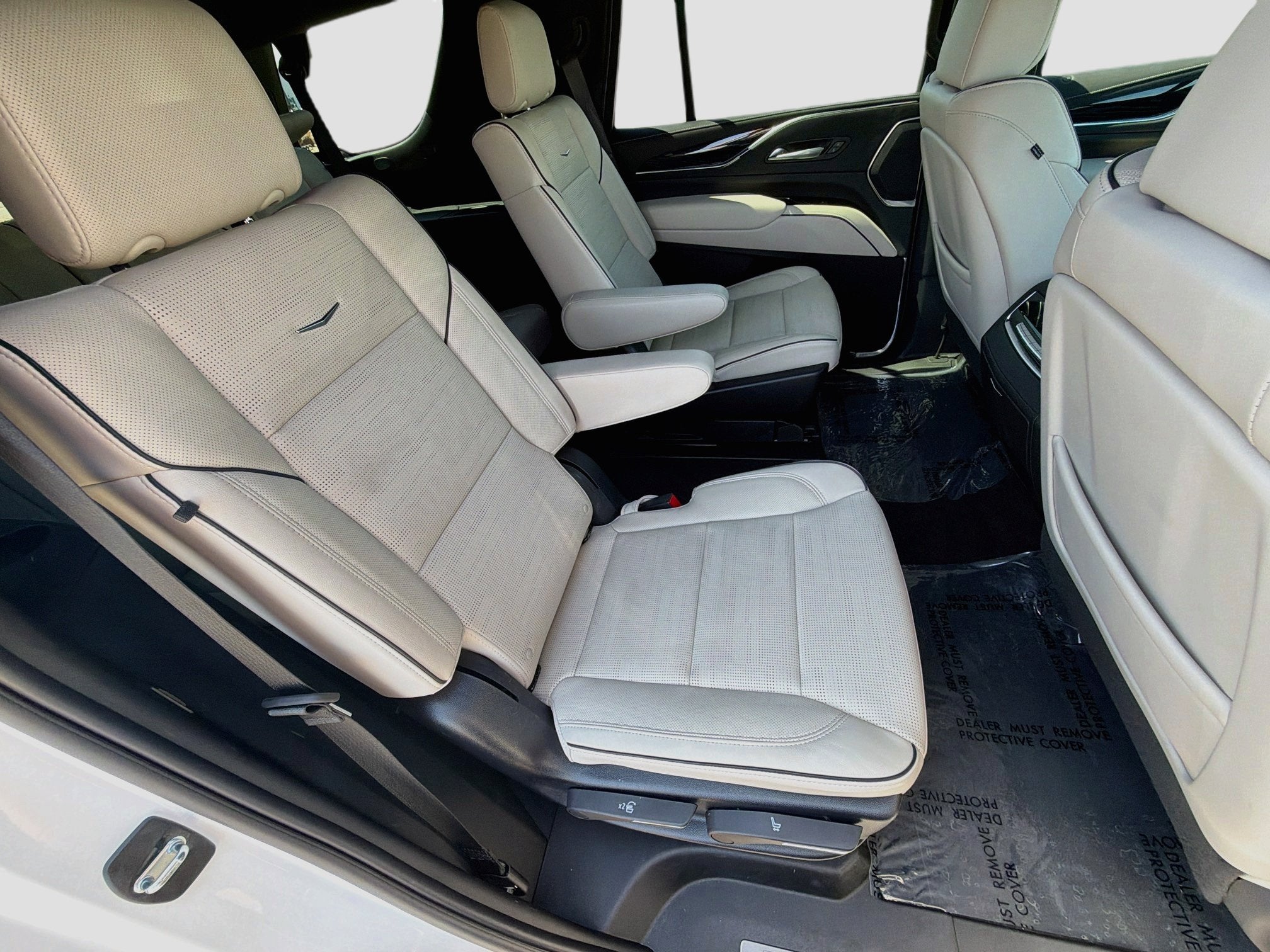 2023 Cadillac Escalade 4WD Sport