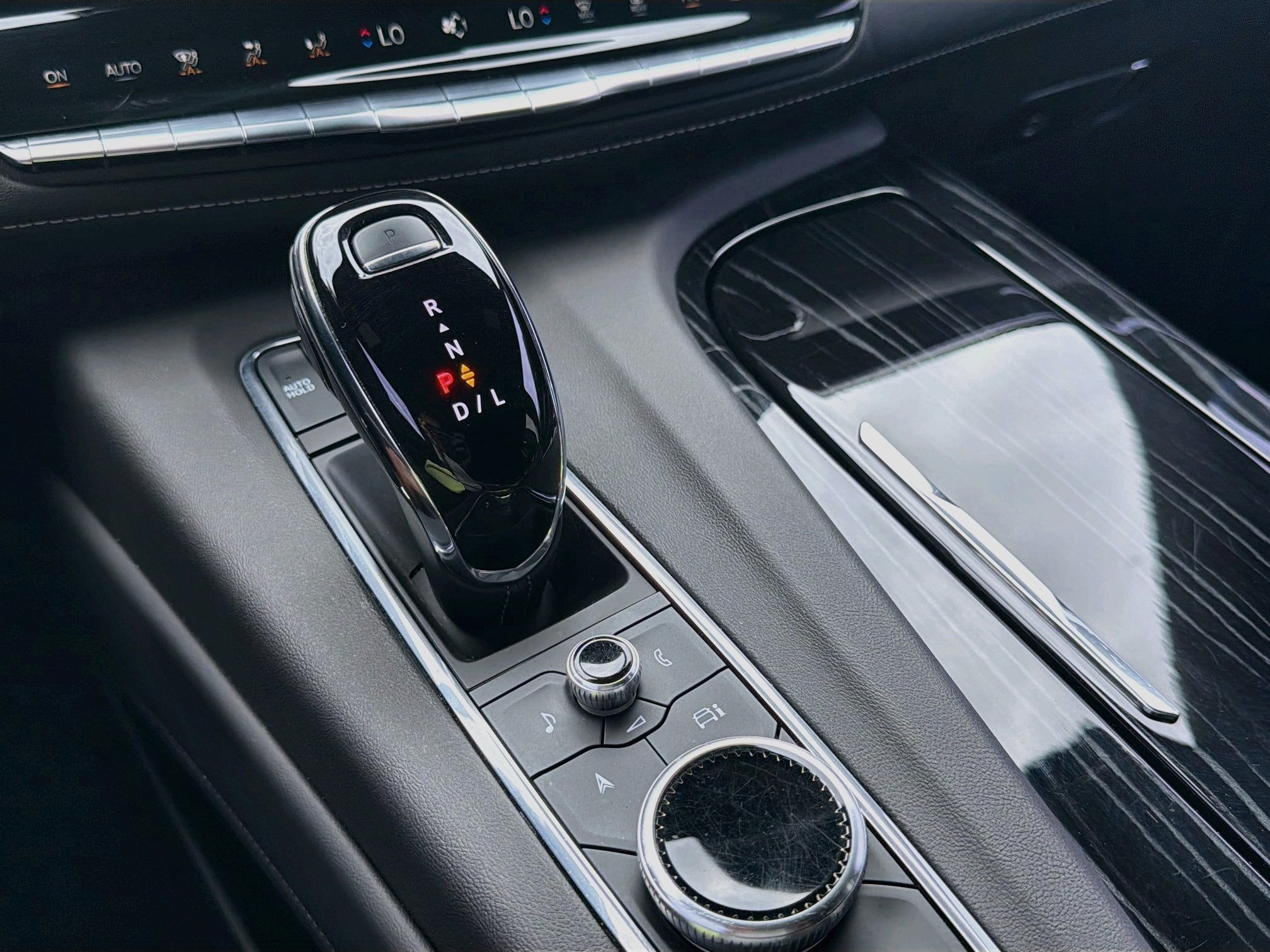 2023 Cadillac Escalade 4WD Sport