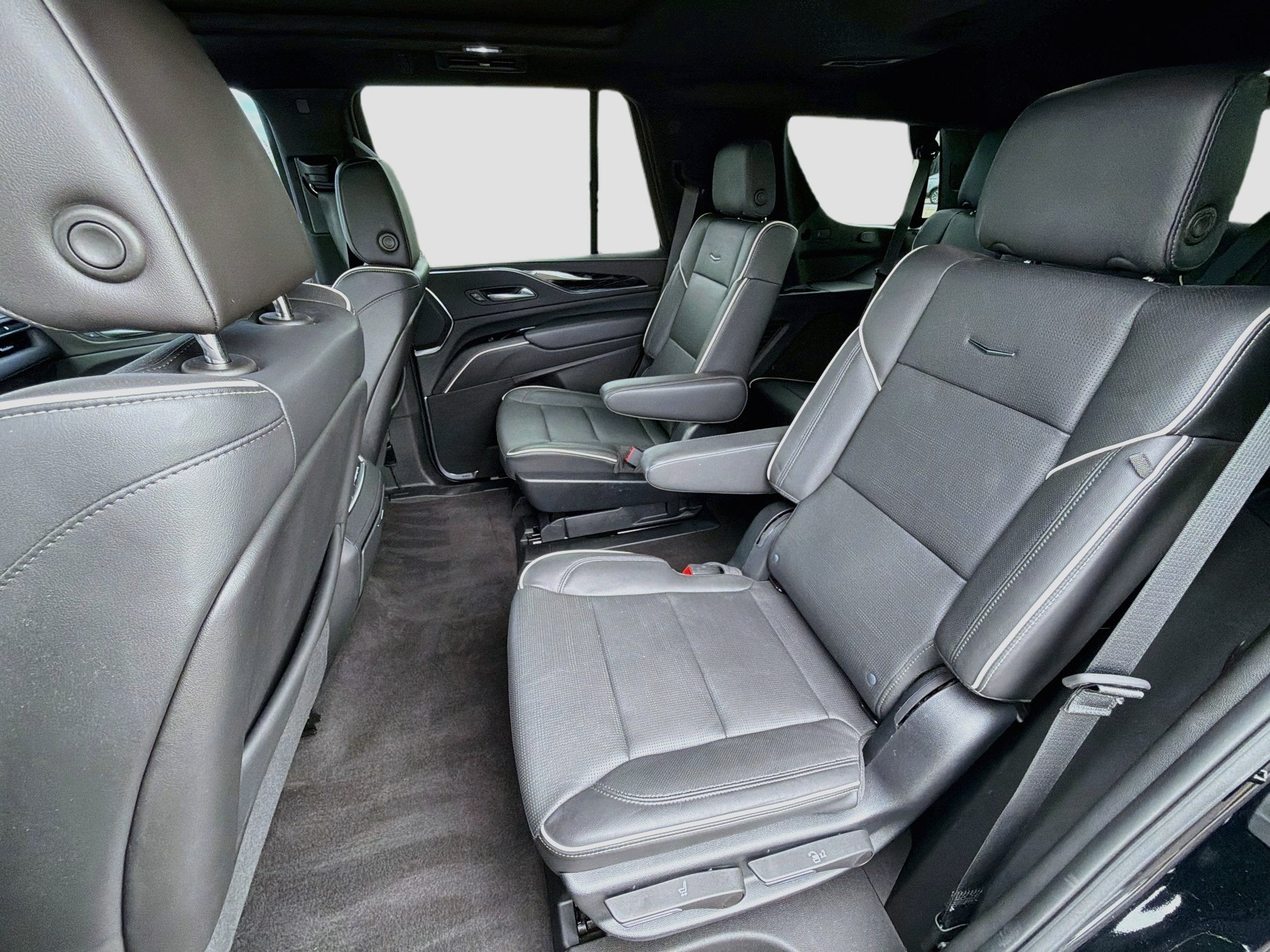 2023 Cadillac Escalade 4WD Sport