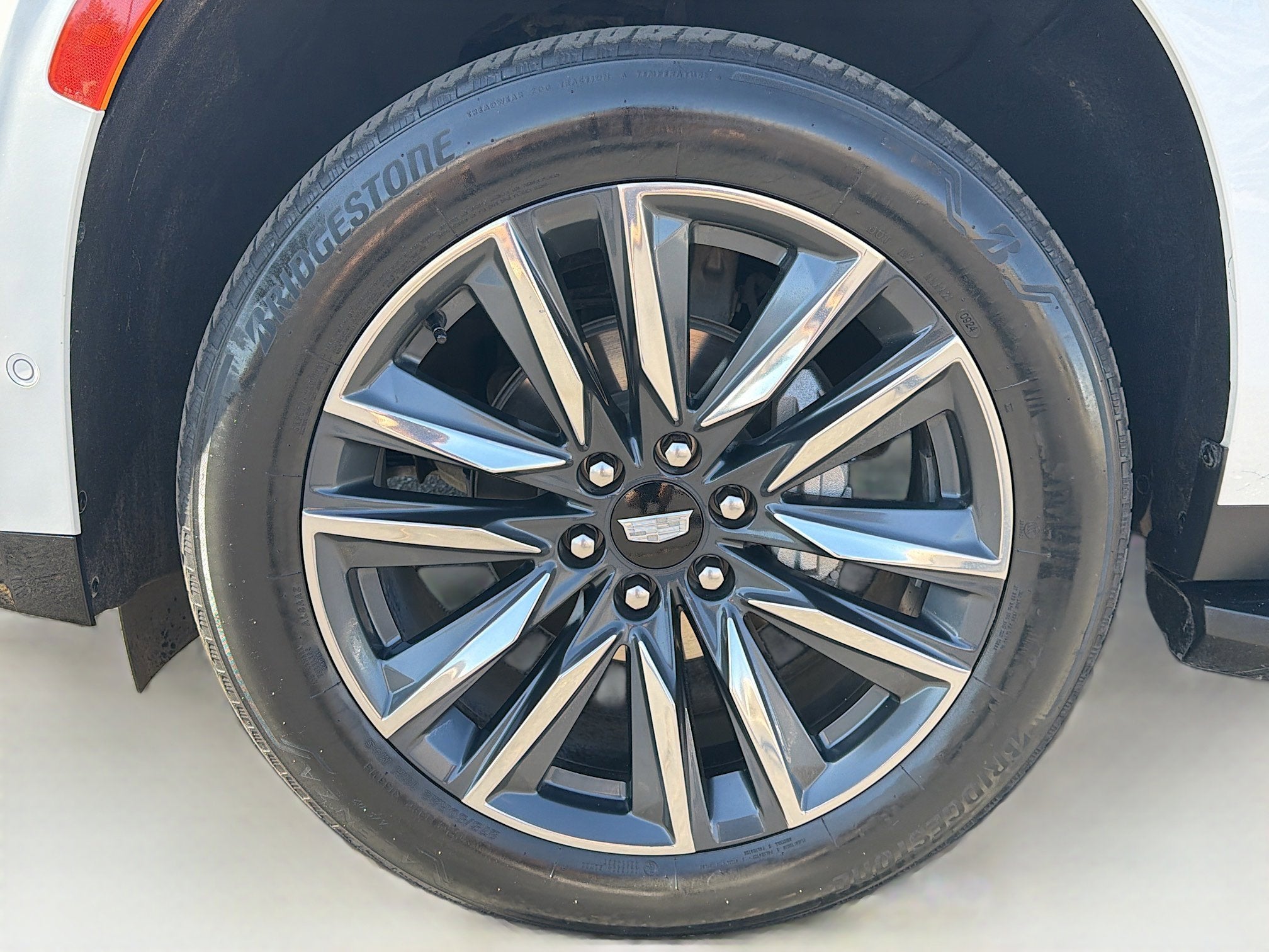 2024 Cadillac Escalade ESV Sport
