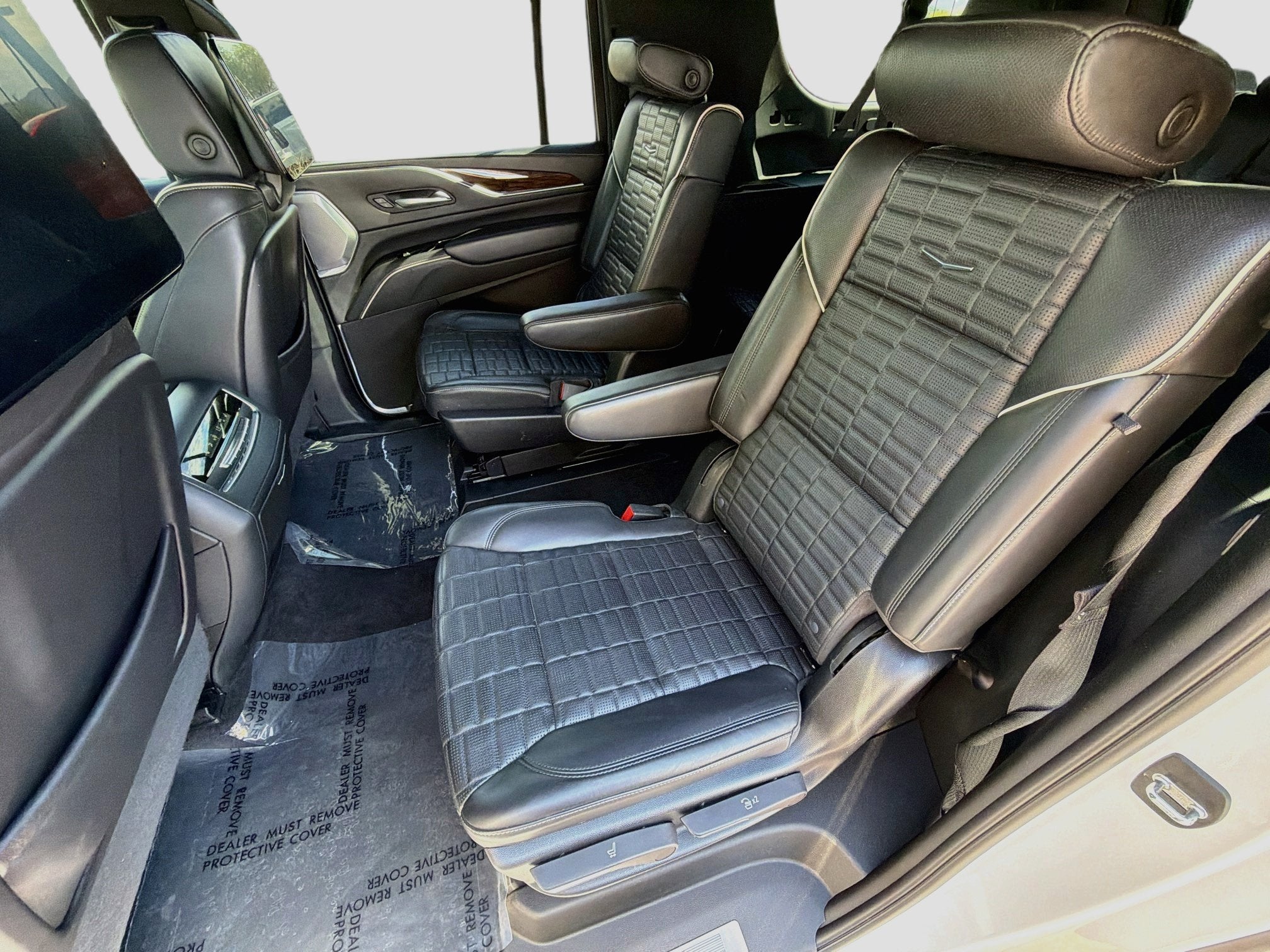 2022 Cadillac Escalade ESV Sport Platinum