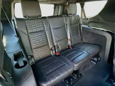 2022 Cadillac Escalade ESV Sport Platinum
