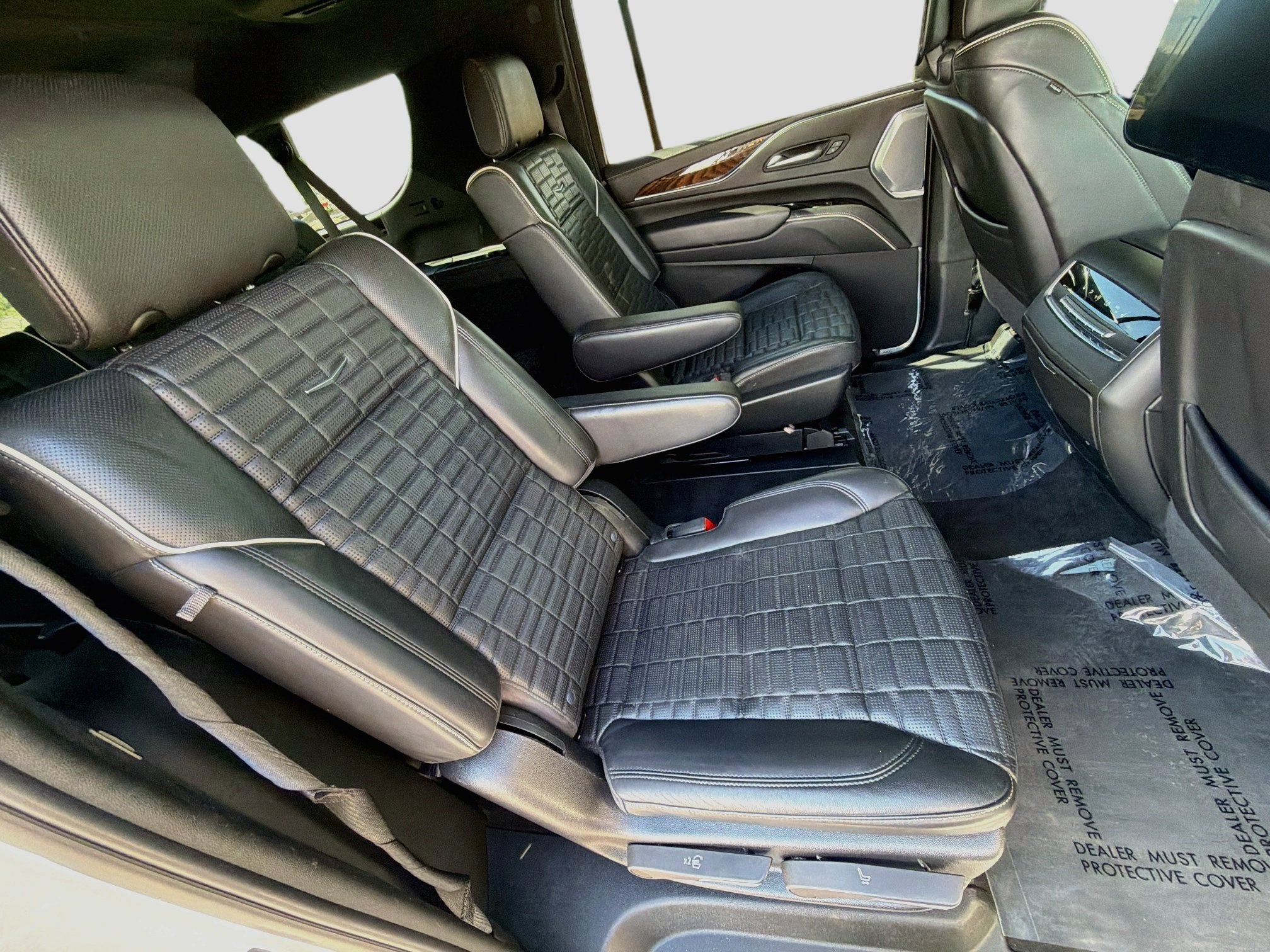 2022 Cadillac Escalade ESV Sport Platinum