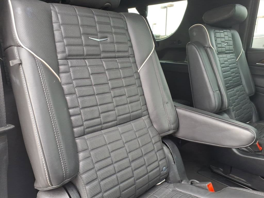 2022 Cadillac Escalade ESV Sport Platinum