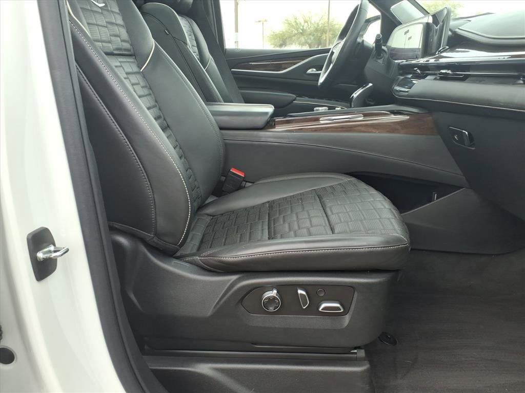 2022 Cadillac Escalade ESV Sport Platinum