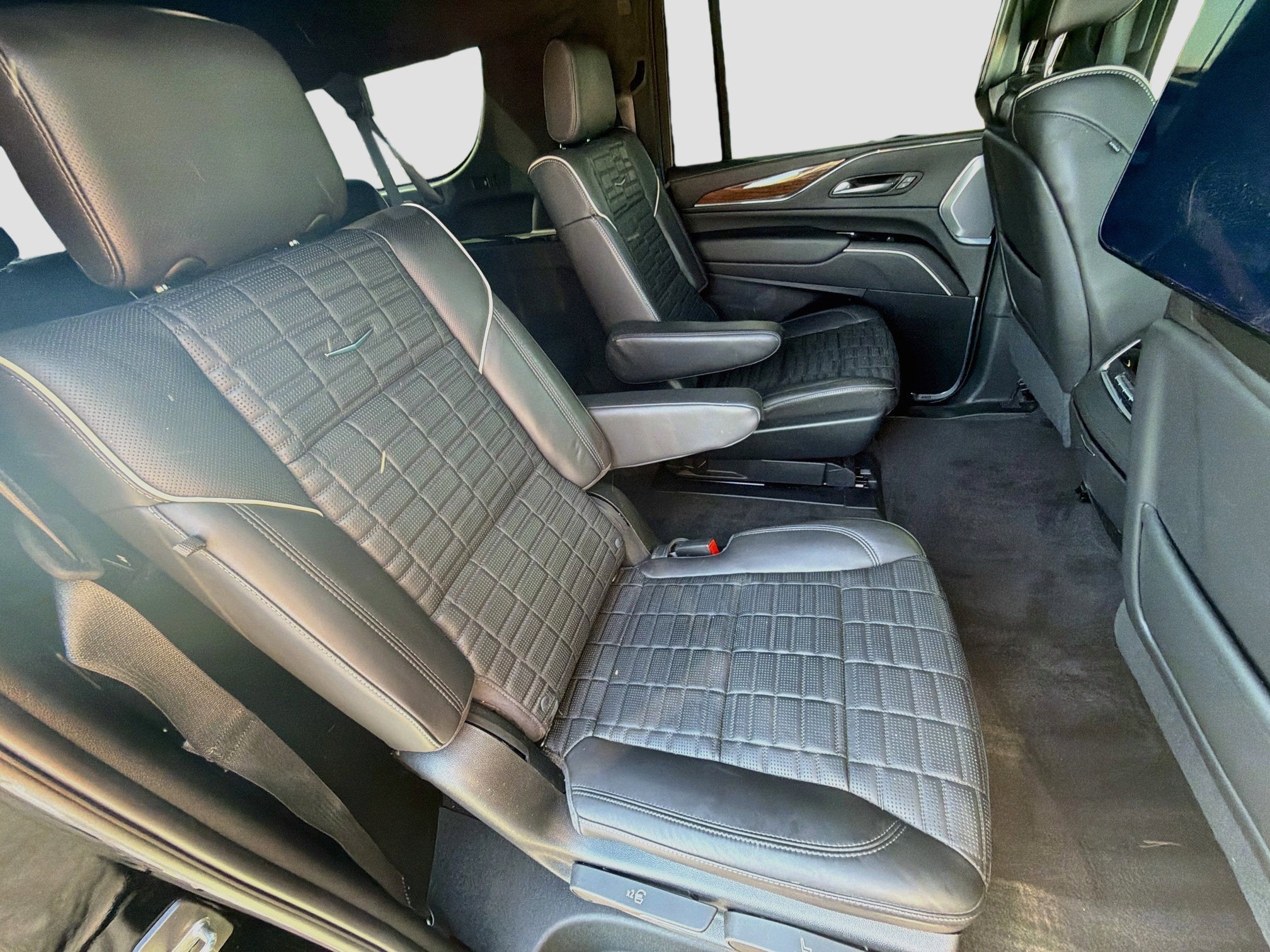 2023 Cadillac Escalade ESV 4WD Sport Platinum