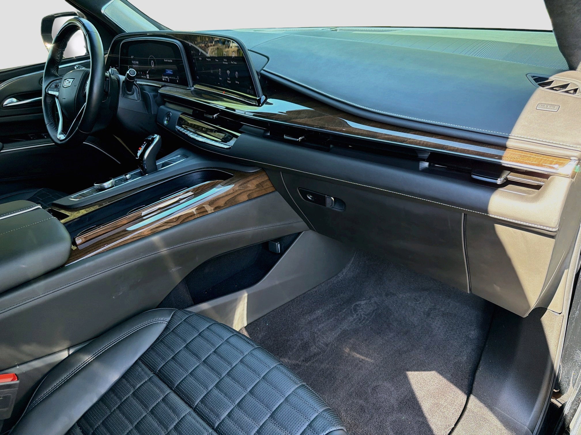2023 Cadillac Escalade ESV 4WD Sport Platinum