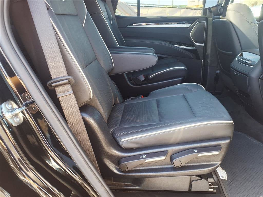 2025 Cadillac Escalade Sport