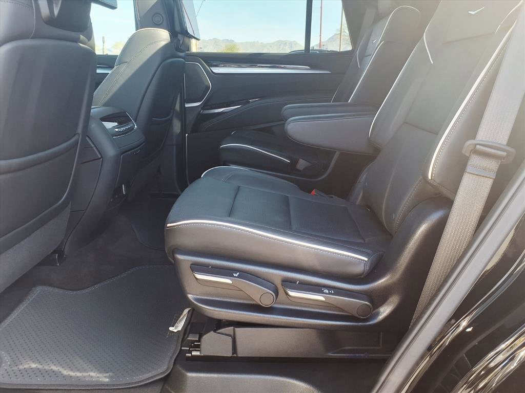 2025 Cadillac Escalade Sport