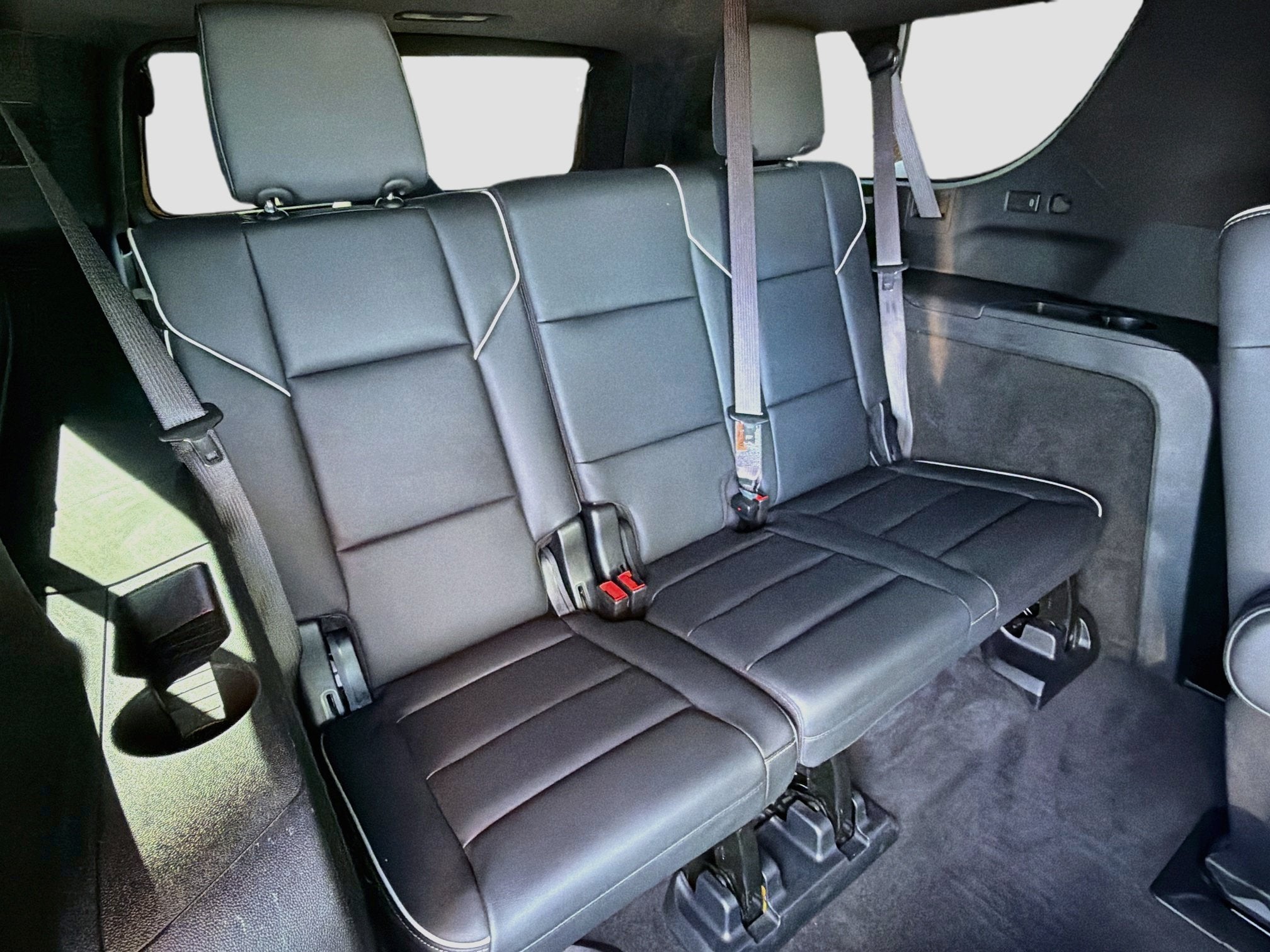 2025 Cadillac Escalade ESV Sport