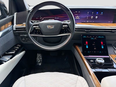 2025 Cadillac Escalade ESV Sport Platinum