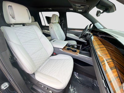 2025 Cadillac Escalade ESV Sport Platinum