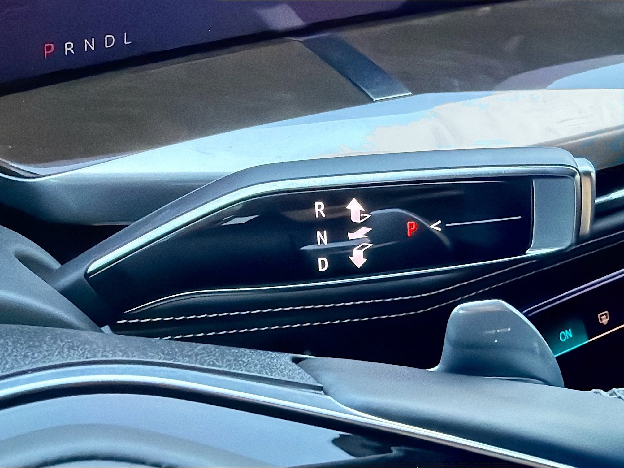 2025 Cadillac Escalade ESV Sport Platinum
