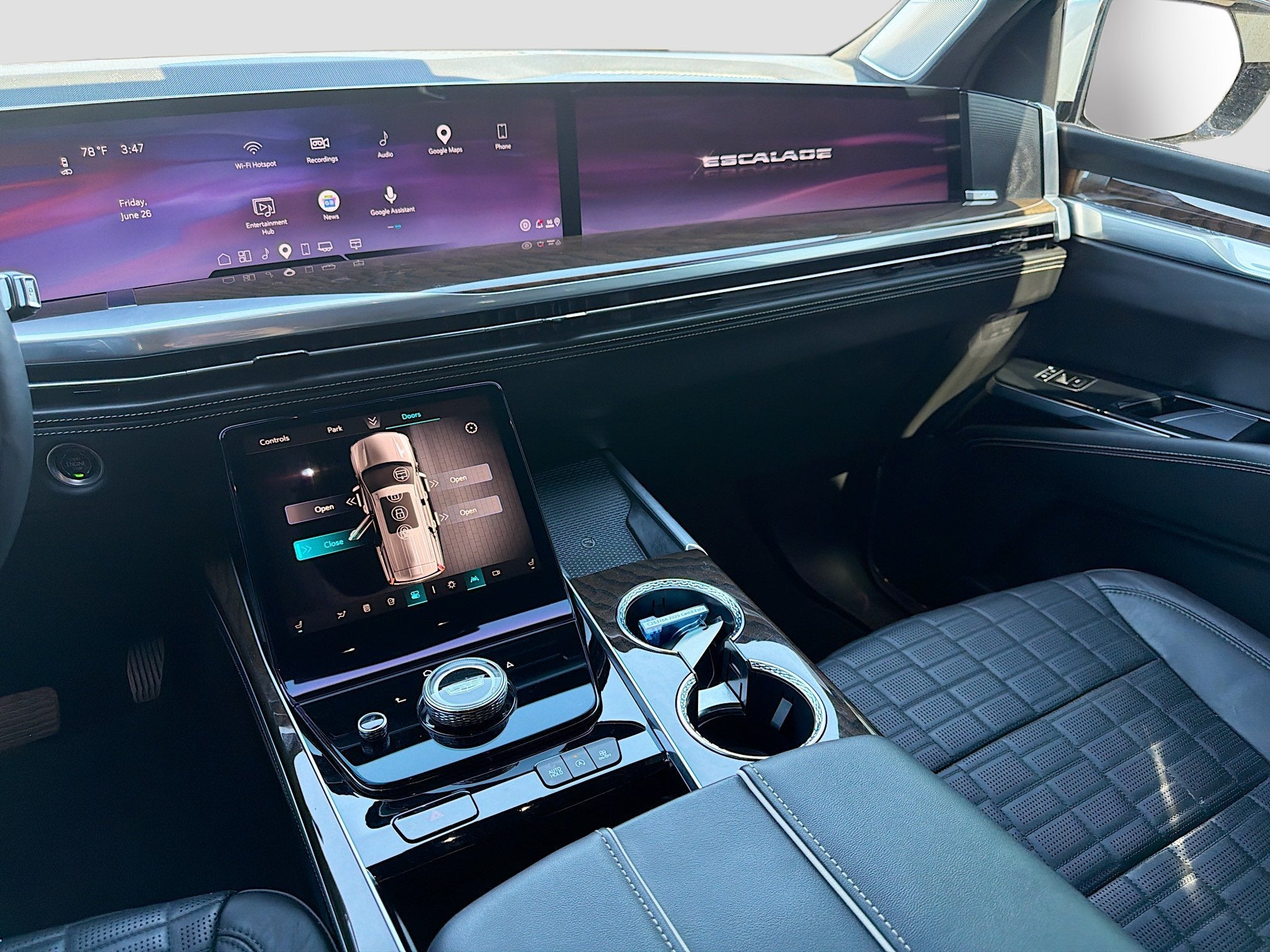 2025 Cadillac Escalade ESV Sport Platinum