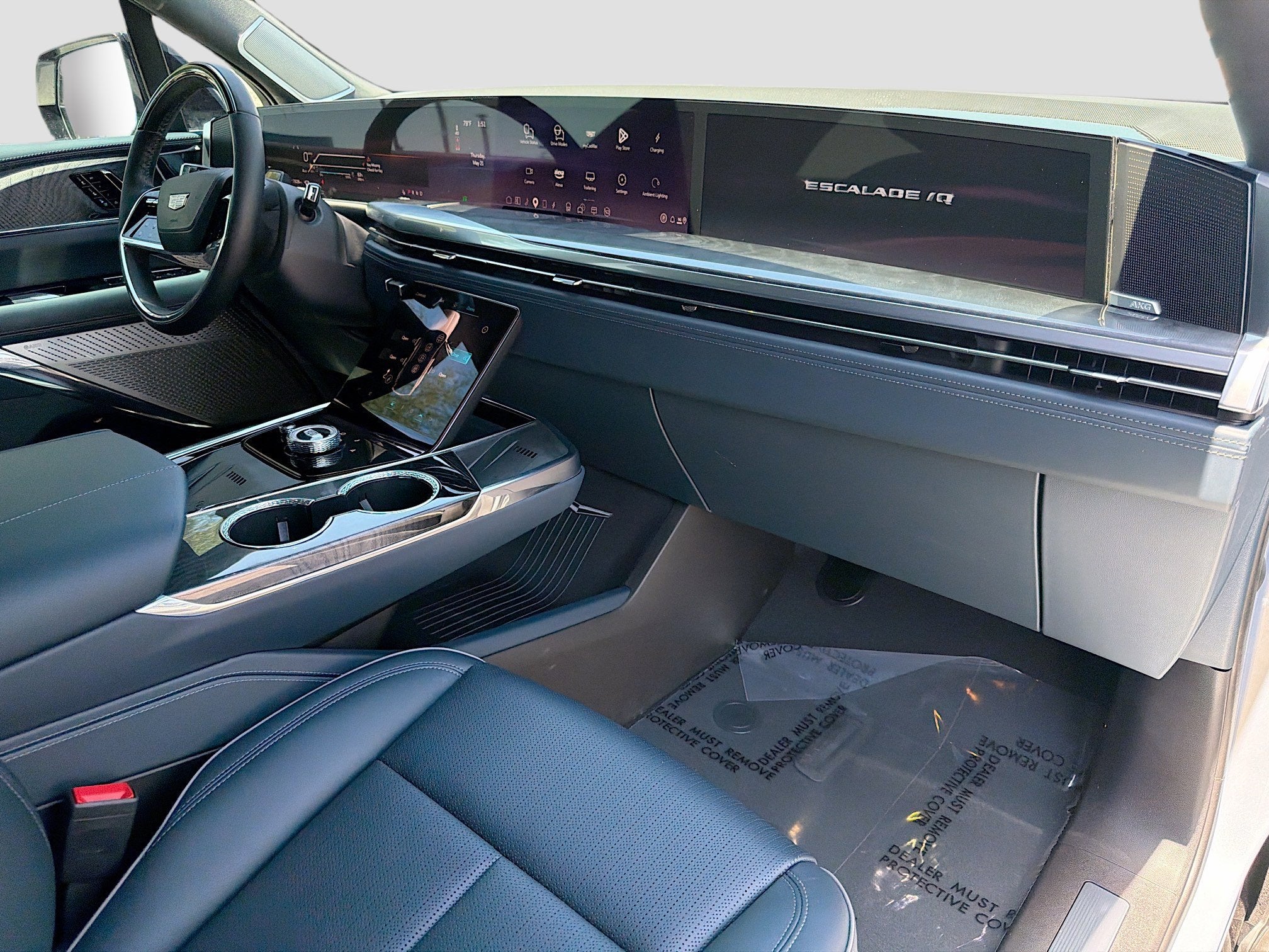 2025 Cadillac ESCALADE IQ Sport 2