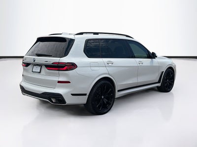 2024 BMW X7 xDrive40i