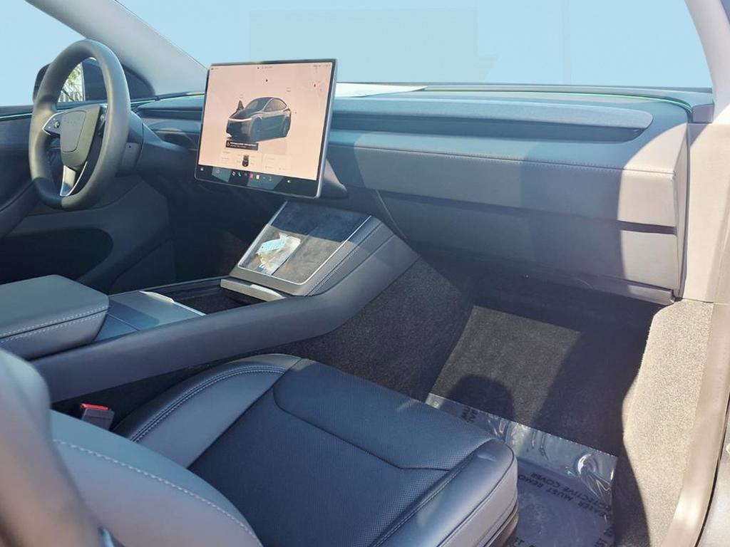 2026 Tesla Model Y Premium