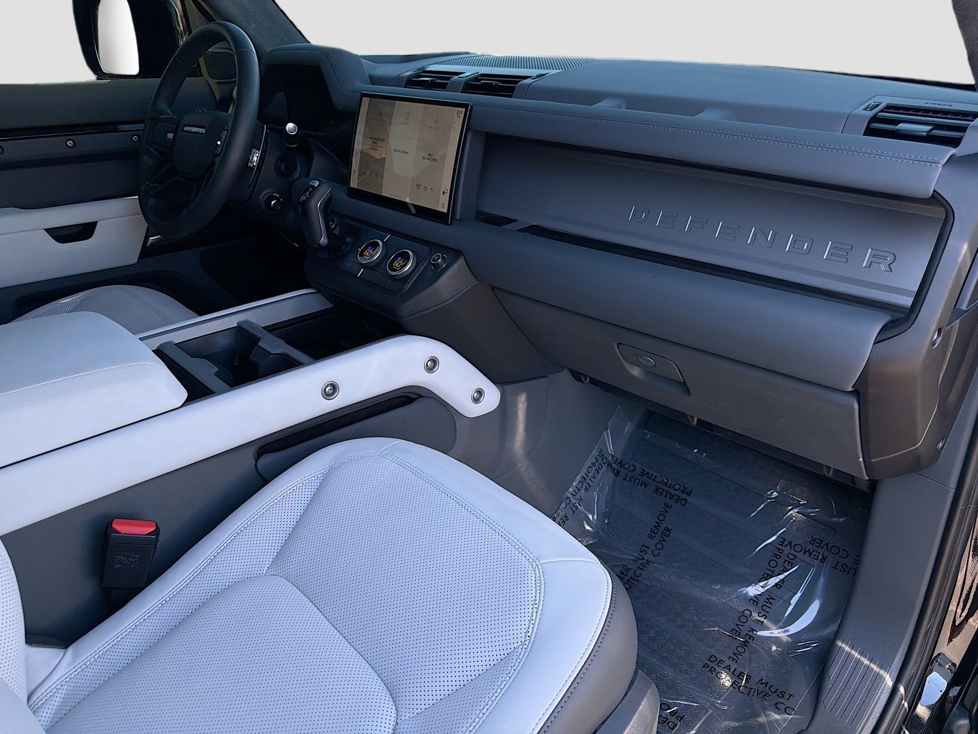 2025 Land Rover Defender V8