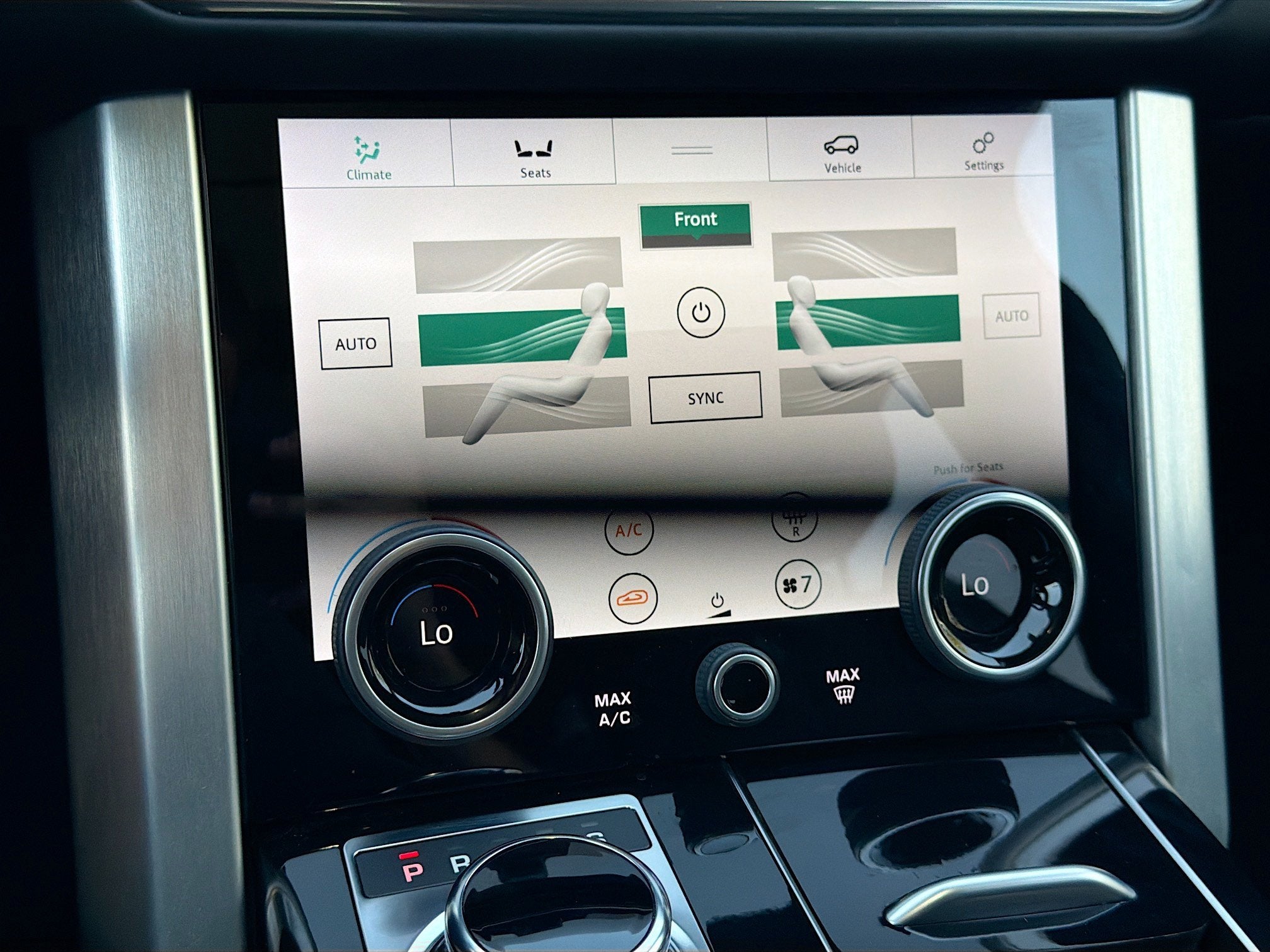 2020 Land Rover Range Rover P525 HSE