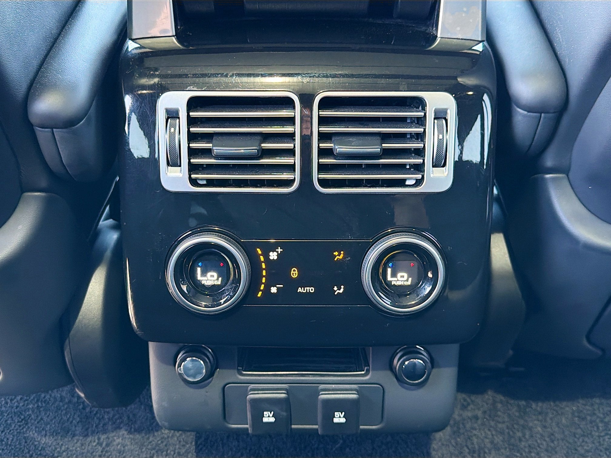 2020 Land Rover Range Rover P525 HSE