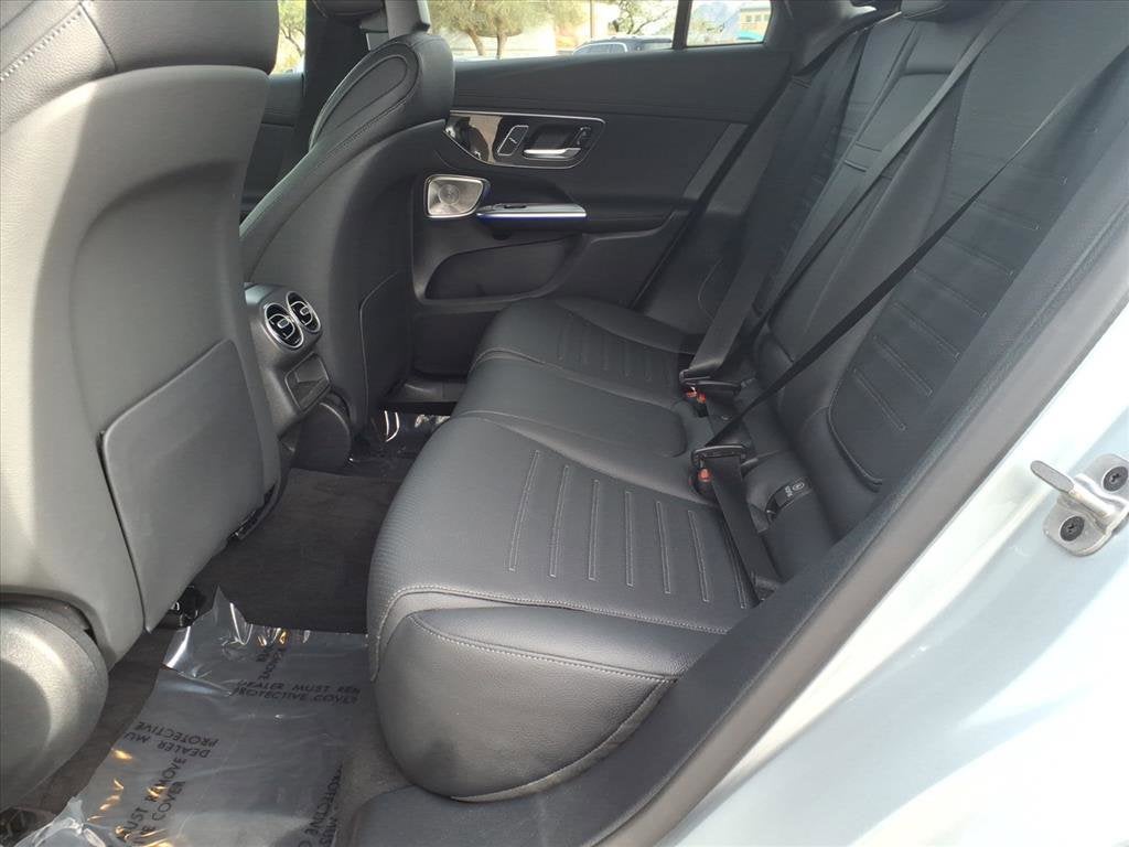 2025 Mercedes-Benz GLC GLC 300