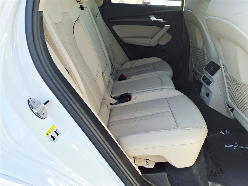 2023 Audi Q5 S line Premium Plus