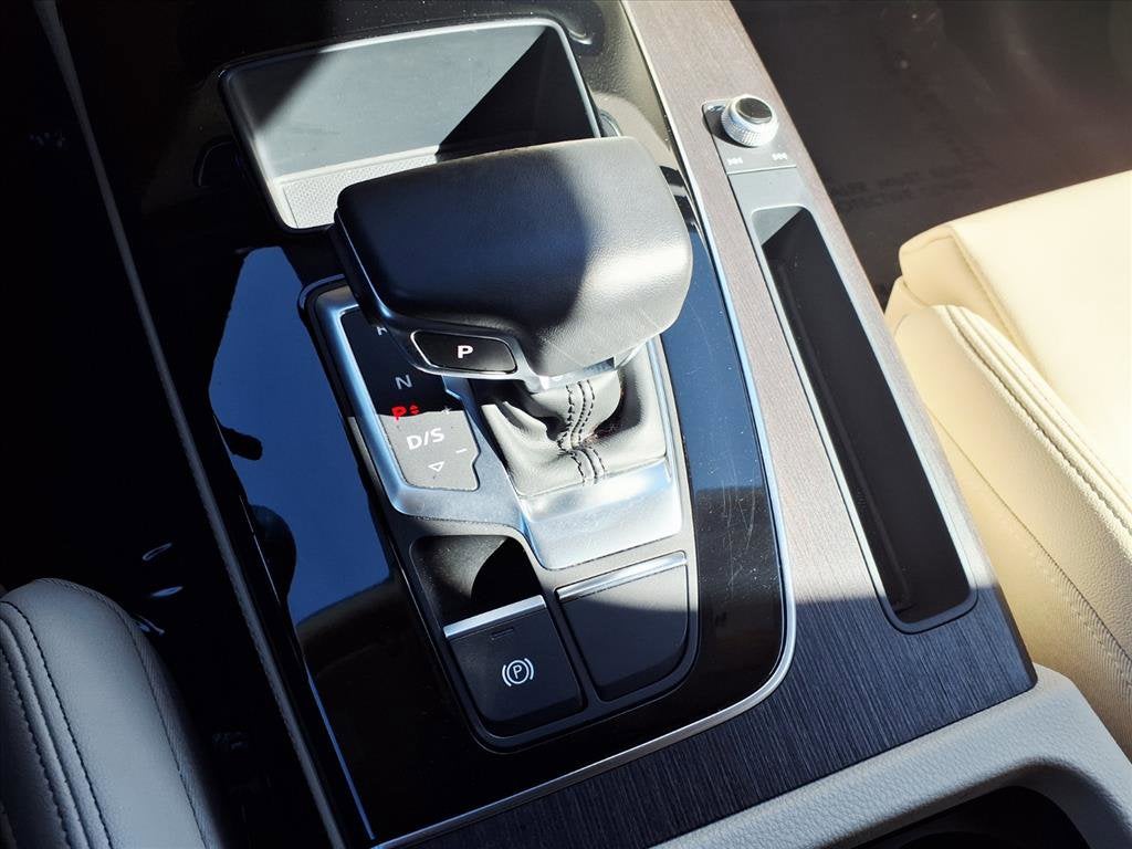 2023 Audi Q5 S line Premium Plus