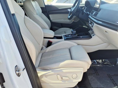 2023 Audi Q5 S line Premium Plus