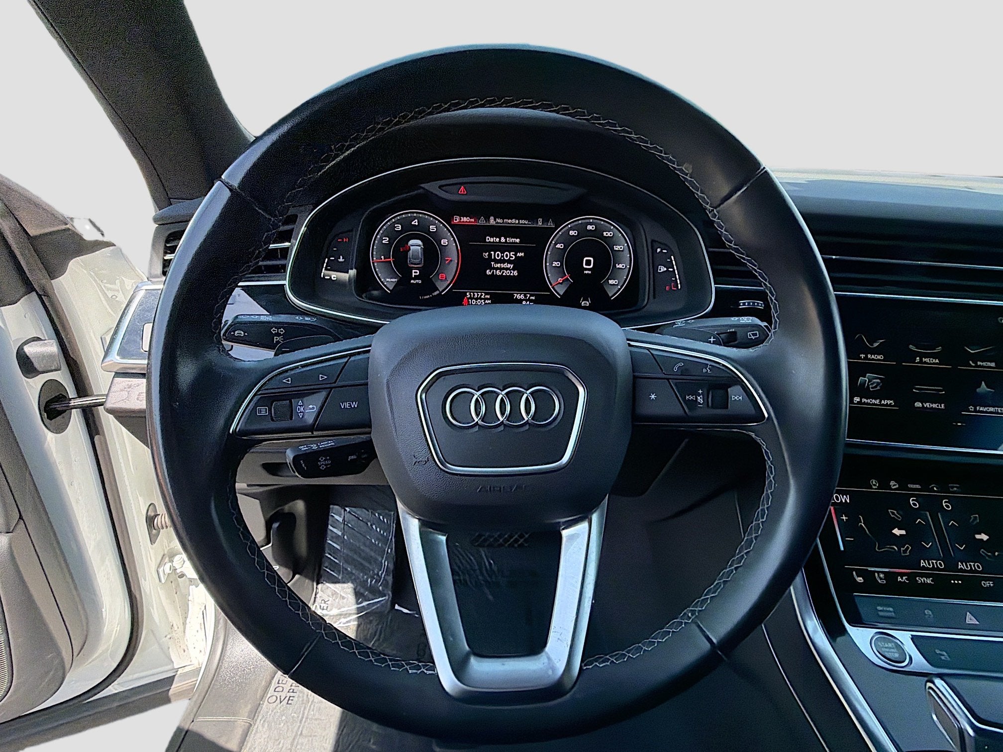 2022 Audi Q8 Premium Plus