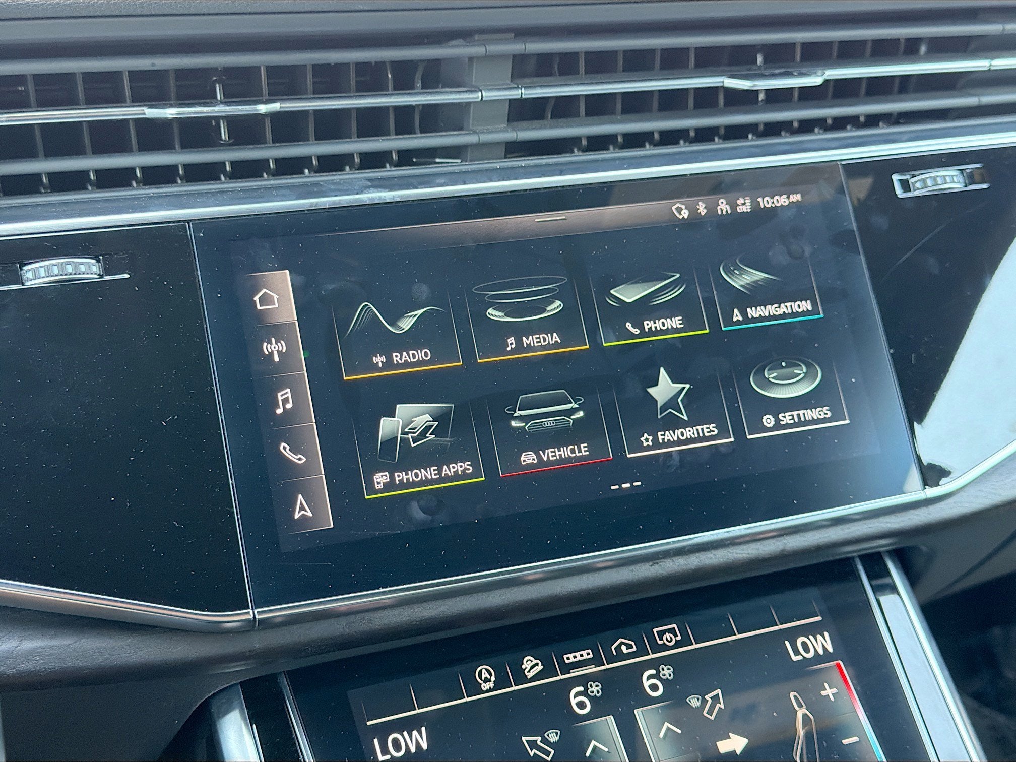 2022 Audi Q8 Premium Plus