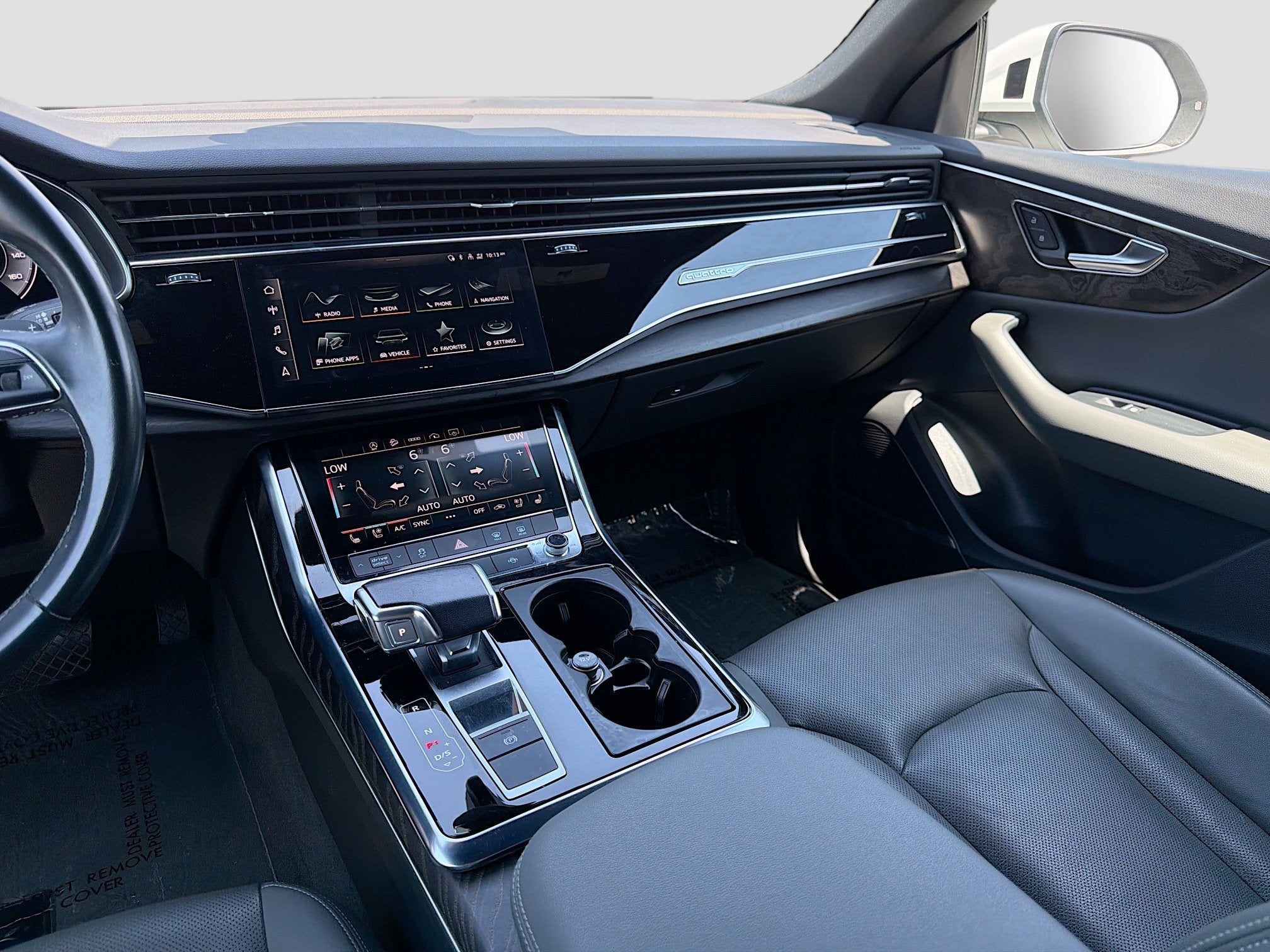 2022 Audi Q8 Premium Plus